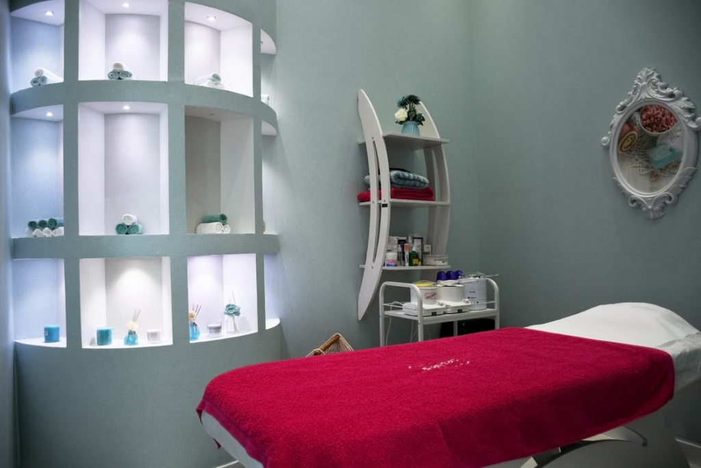  A large massage room by a professional clinic. 